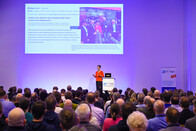 In ihrer Keynote auf den IT-Tagen 2025 zeigte Jutta Horstmann, welche Digitalstrategie Deutschland braucht, um den geopolitischen Herausforderungen entgegen zu treten – und sie ordnet ein, welche Rolle Open Source dabei spielt. In ihrer Keynote auf den IT-Tagen 2025 zeigte Jutta Horstmann, welche Digitalstrategie Deutschland braucht, um den geopolitischen Herausforderungen entgegen zu treten – und sie ordnet ein, welche Rolle Open Source dabei spielt.