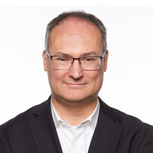 Dr. Jörg Schneider Dr. Jörg Schneider
