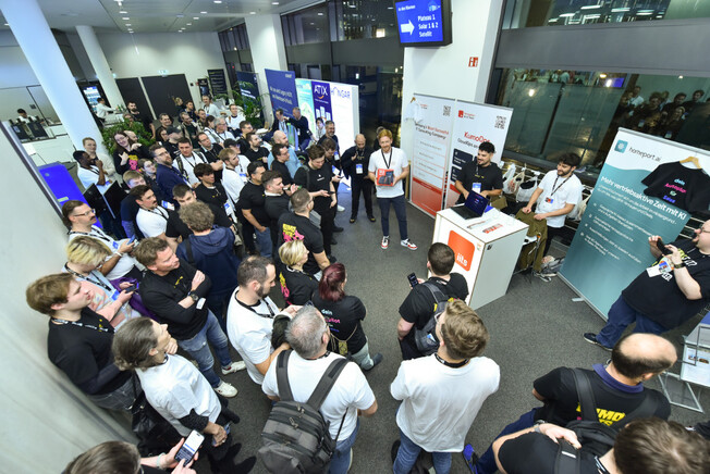 Bei der Verlosung von iits-consulting gab es eine Nintendo Switch zu gewinnen. Bei der Verlosung von iits-consulting gab es eine Nintendo Switch zu gewinnen.