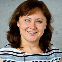 Dr. Oxana Lapteva 