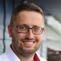 Dr. Stefan Dziwok