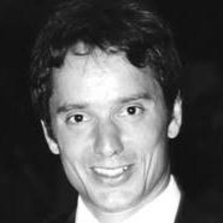 Dr. Benedikt Linse